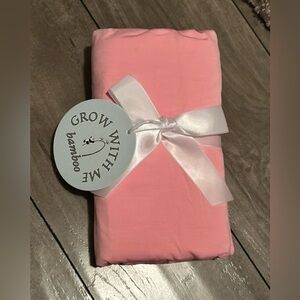 NWT Grow With Me Bamboo Baby Blanket - Pink swaddle